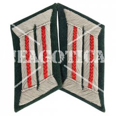 WH COLLAR TABS OFFICER ARTILLERY RED (REPRO)