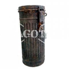 WH POUCH GAS MASK ORIGINAL RELIC
