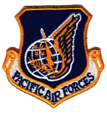 DISTINTIVO US PACIFIC AIR FORCES (SCURO)