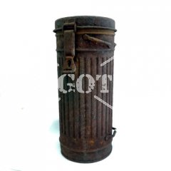 WH POUCH GAS MASK ORIGINAL RELIC