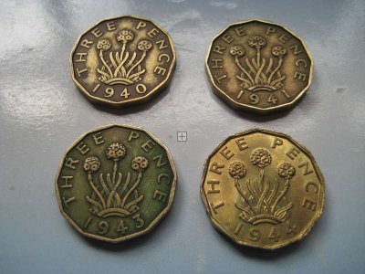 GB MONETA 3 PENCE WW2 ORIGINALE
