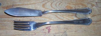 NVA COLTELLO E FORCHETTA 1965 ORIGINALE